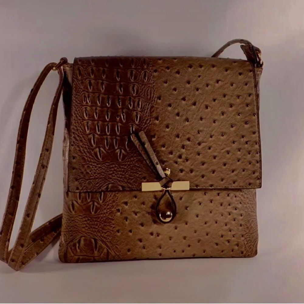 Vegan Alligator Crossbody Purse